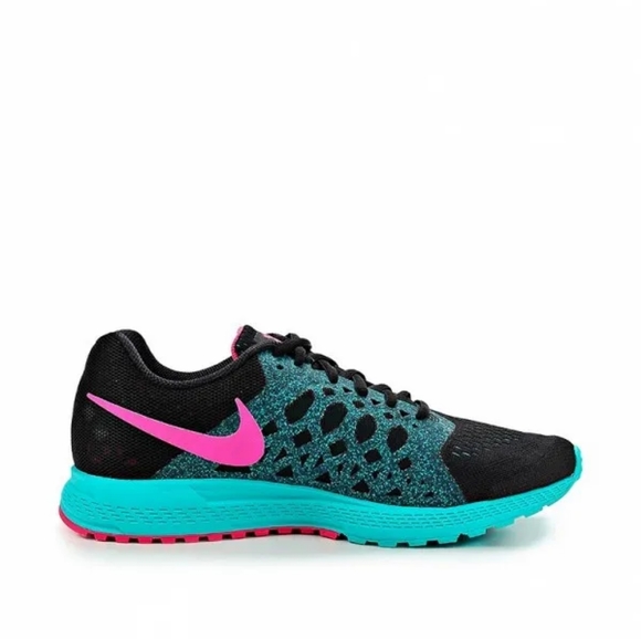 nike pegasus 85